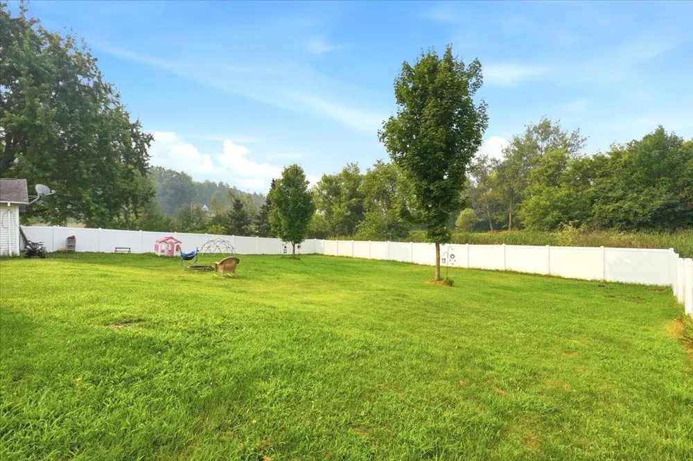 825 1st Avenue Cumberland, WI 54829