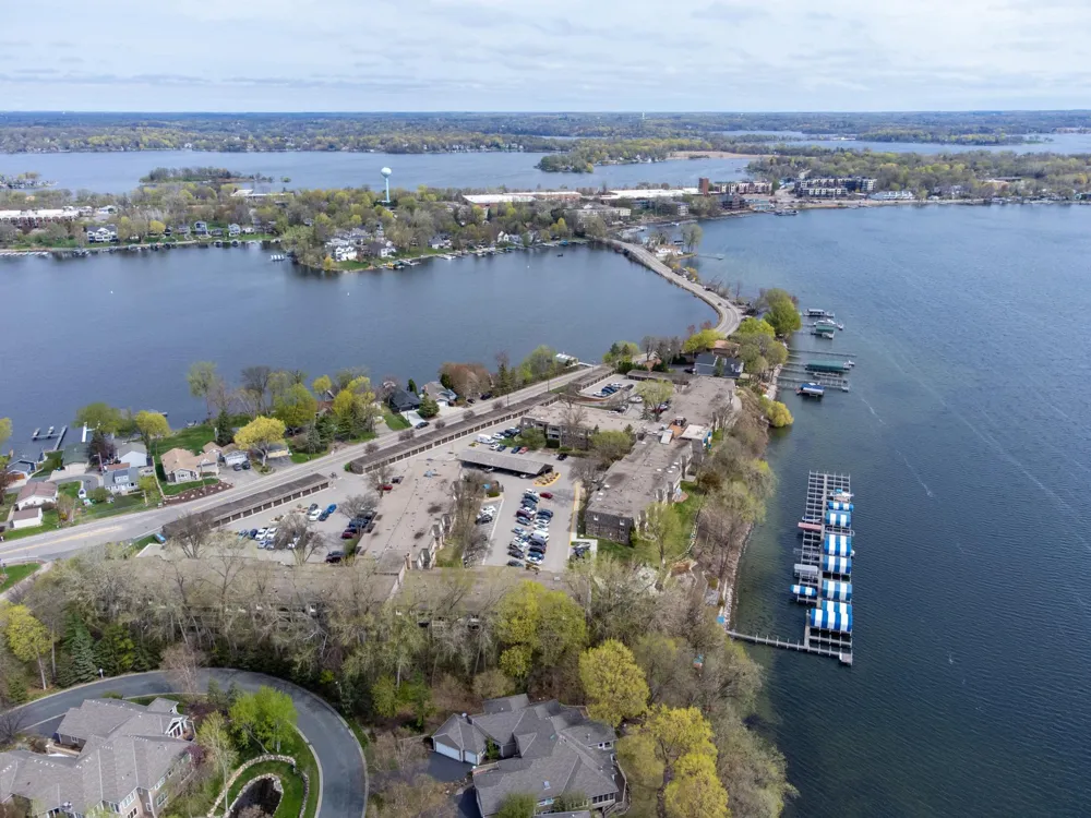 4407 Wilshire Boulevard #309 Mound, MN 55364
