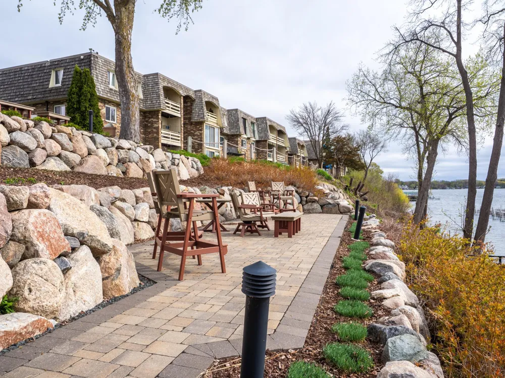 4407 Wilshire Boulevard #309 Mound, MN 55364
