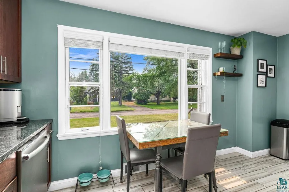 19 E Buffalo Street Duluth, MN 55811