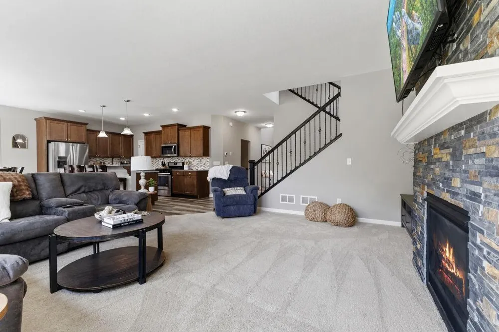 4596 Landings Way Minnetrista, MN 55375