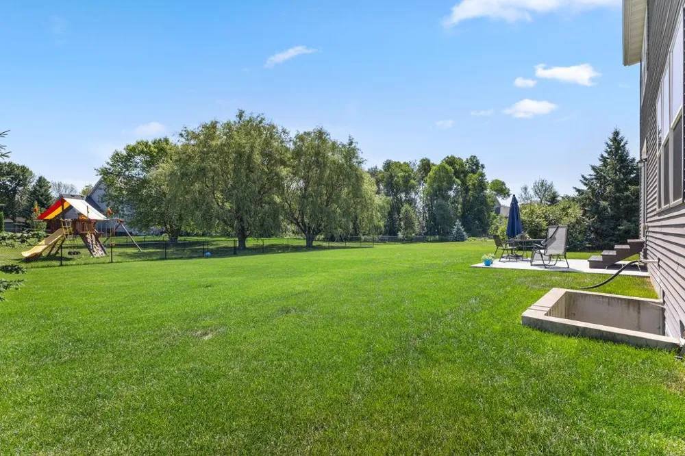 4596 Landings Way Minnetrista, MN 55375
