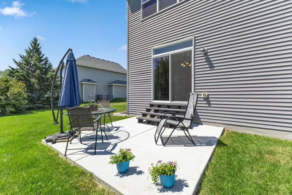 4596 Landings Way Minnetrista, MN 55375