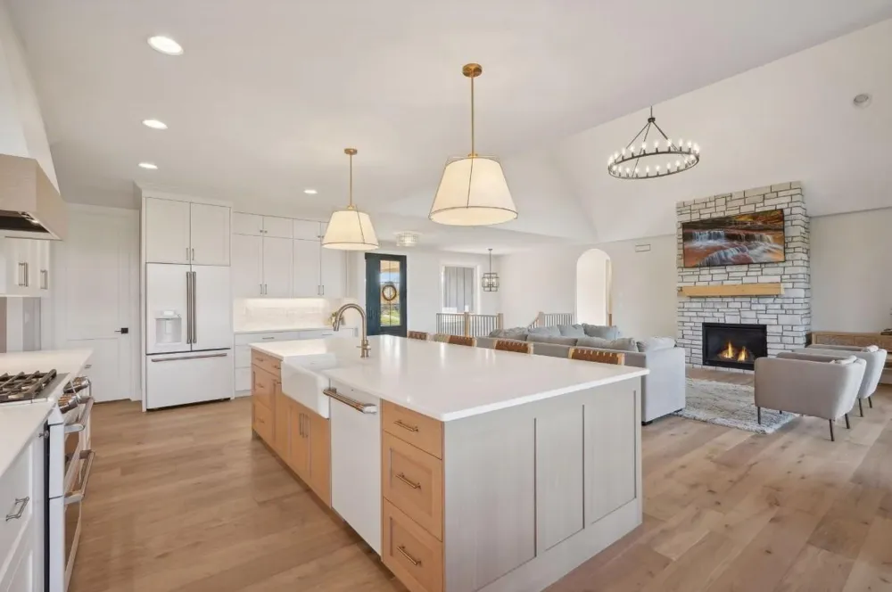 19996 Vintage Drive NW Oak Grove, MN 55303