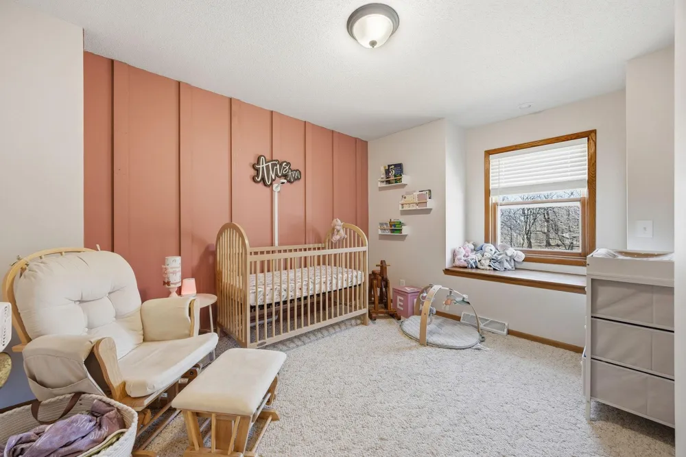 703 Shady Ridge Road NW Hutchinson, MN 55350