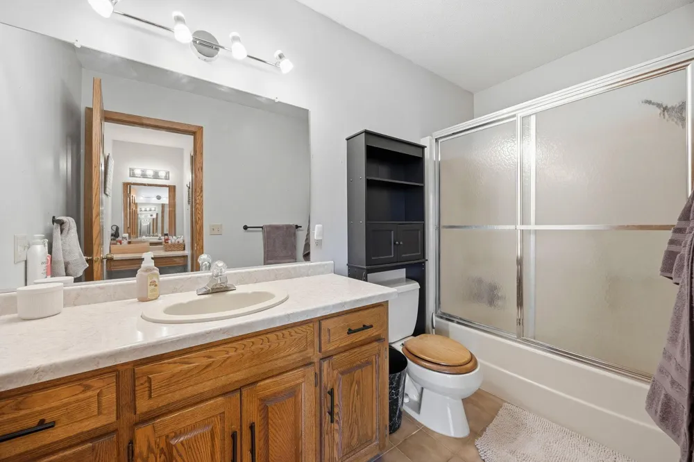 703 Shady Ridge Road NW Hutchinson, MN 55350