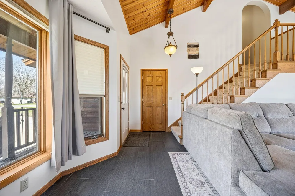 703 Shady Ridge Road NW Hutchinson, MN 55350