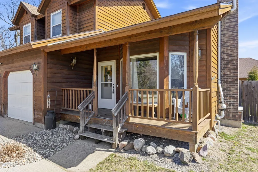 703 Shady Ridge Road NW Hutchinson, MN 55350