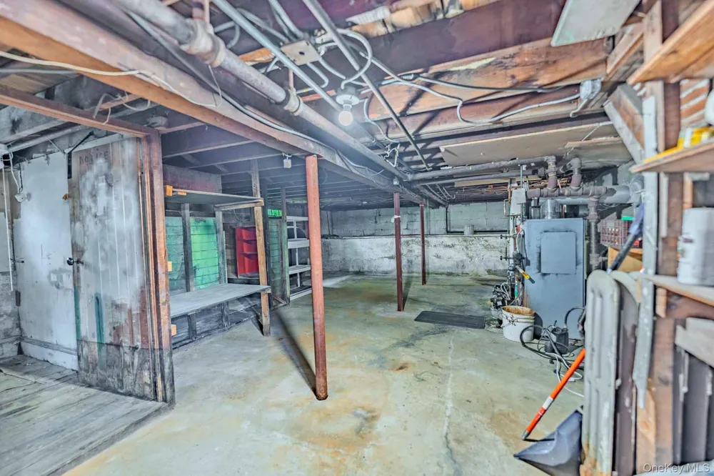 124 Roosevelt Boulevard Long Beach, NY 11561