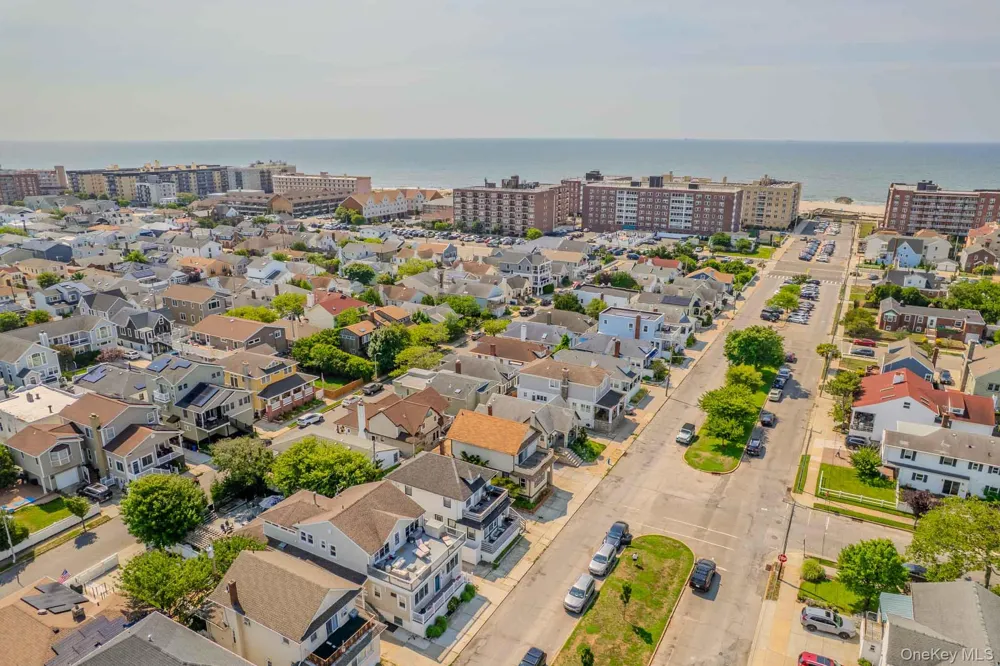 124 Roosevelt Boulevard Long Beach, NY 11561