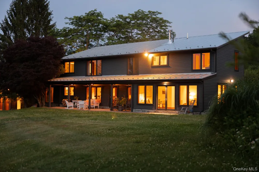 779 Queens Highway Accord, NY 12404