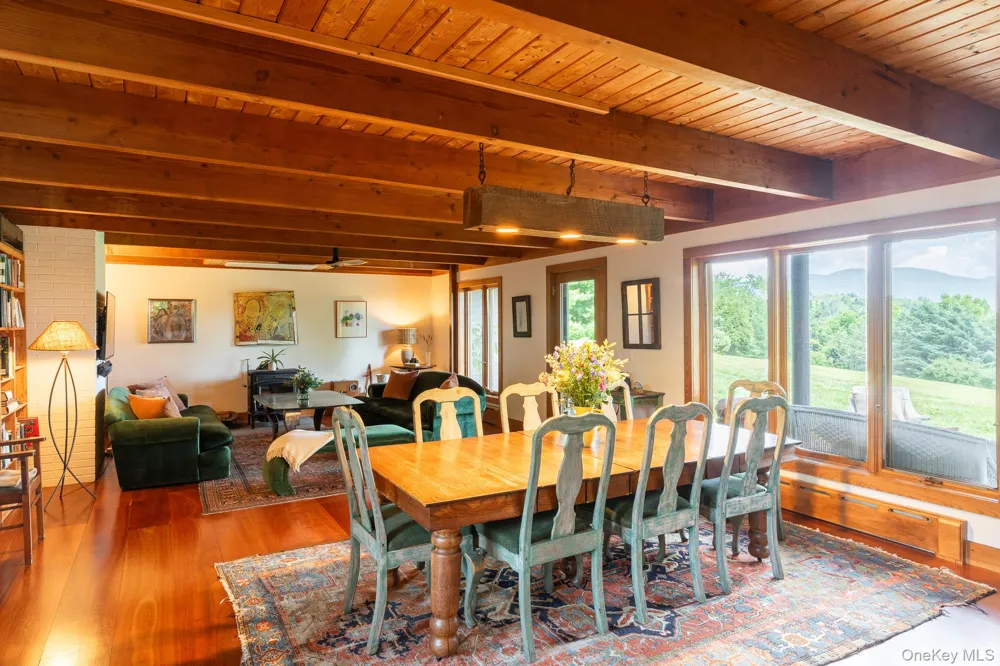 779 Queens Highway Accord, NY 12404