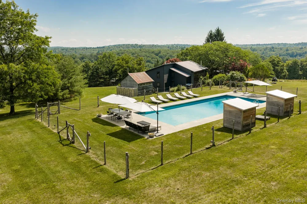 779 Queens Highway Accord, NY 12404