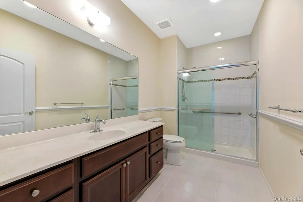 159 Stoneleigh Drive Riverhead, NY 11901
