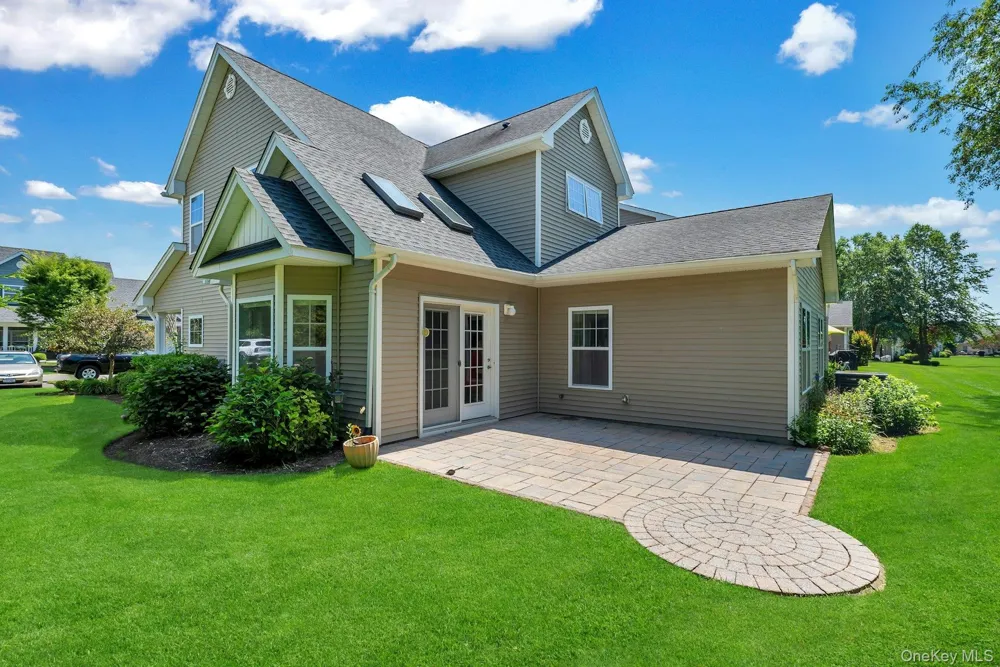159 Stoneleigh Drive Riverhead, NY 11901