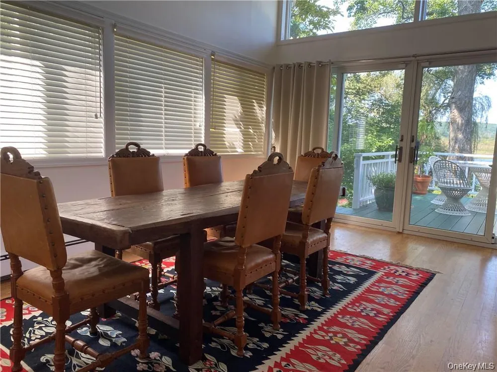 38 Bishop Park Road Pound Ridge, NY 10038
