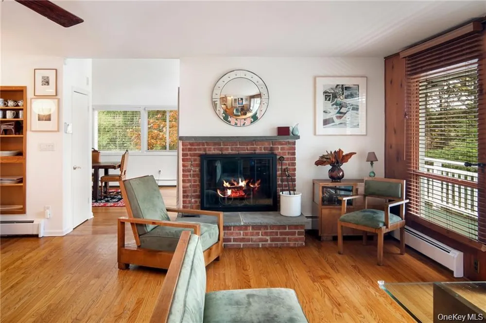38 Bishop Park Road Pound Ridge, NY 10038