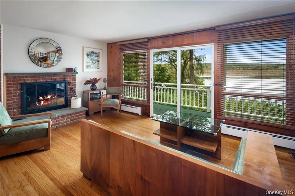 38 Bishop Park Road Pound Ridge, NY 10038