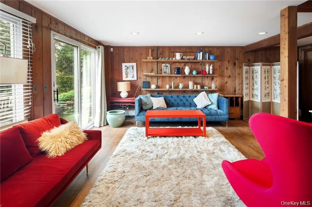 38 Bishop Park Road Pound Ridge, NY 10038