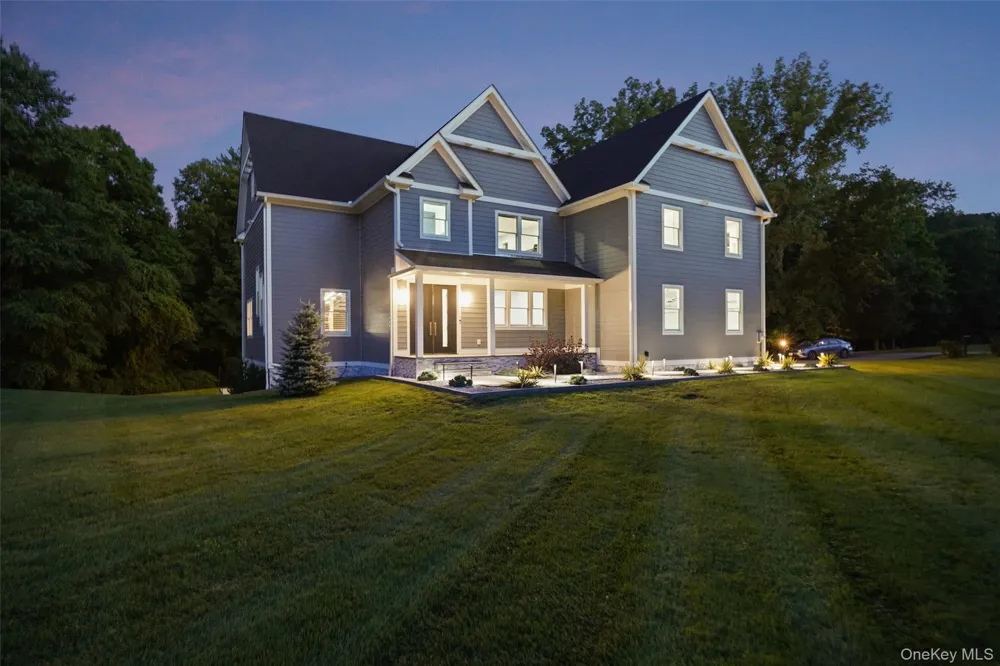 15 Somers Hills Road Carmel, NY 10512