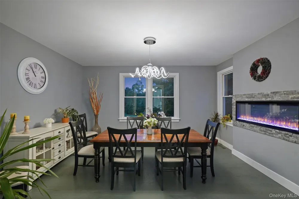 15 Somers Hills Road Carmel, NY 10512