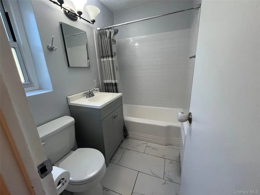 460 Tuckahoe Road #6A Yonkers, NY 10710