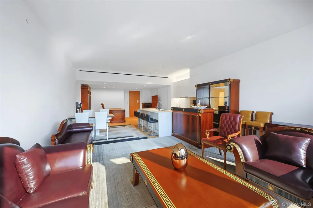 685 1st Avenue #31F New York (Manhattan), NY 10016