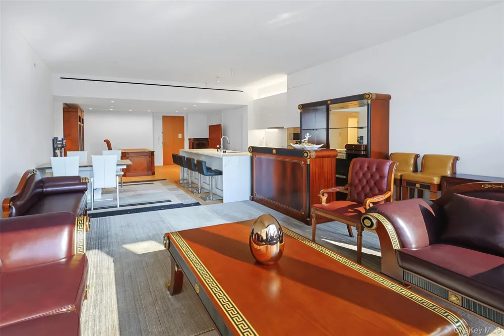 685 1st Avenue #31F New York (Manhattan), NY 10016