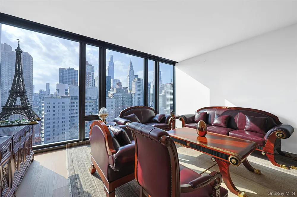 685 1st Avenue #31F New York (Manhattan), NY 10016
