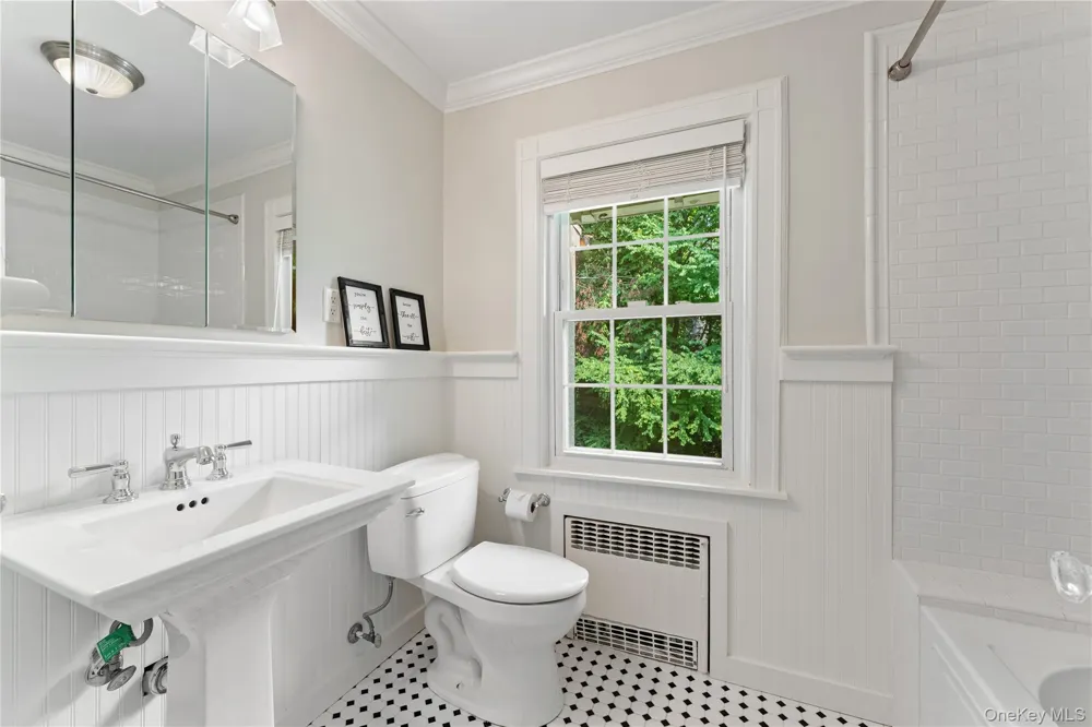 2 Dellwood Road Bronxville, NY 10708