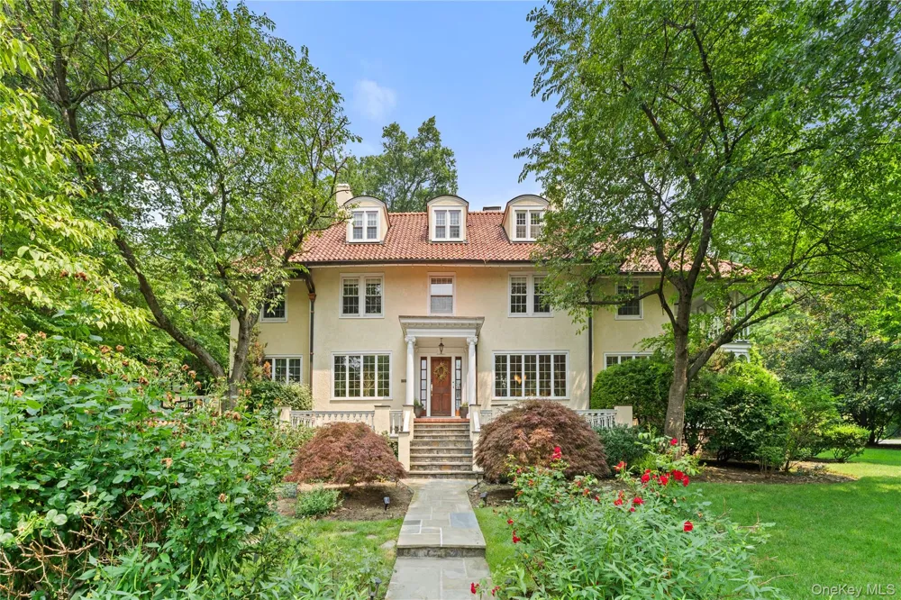 2 Dellwood Road Bronxville, NY 10708