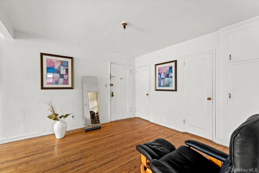 138-29 68th Drive #3C Kew Garden Hills, NY 11367