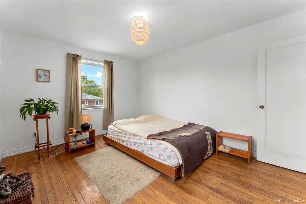 138-29 68th Drive #3C Kew Garden Hills, NY 11367