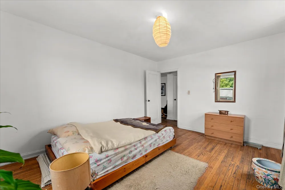 138-29 68th Drive #3C Kew Garden Hills, NY 11367
