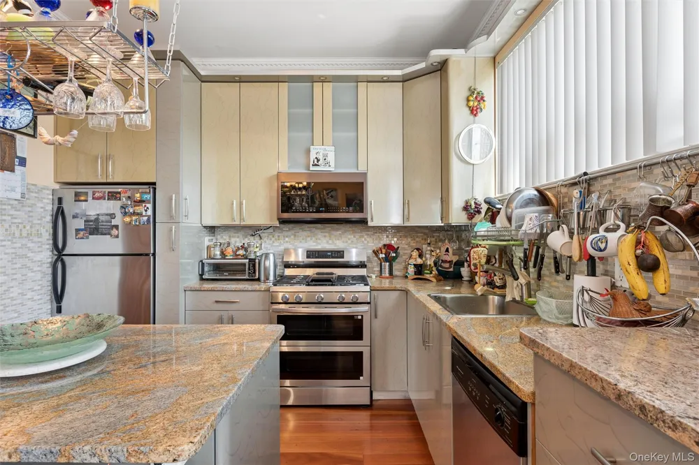 2370 62nd Street #3 Brooklyn, NY 11204