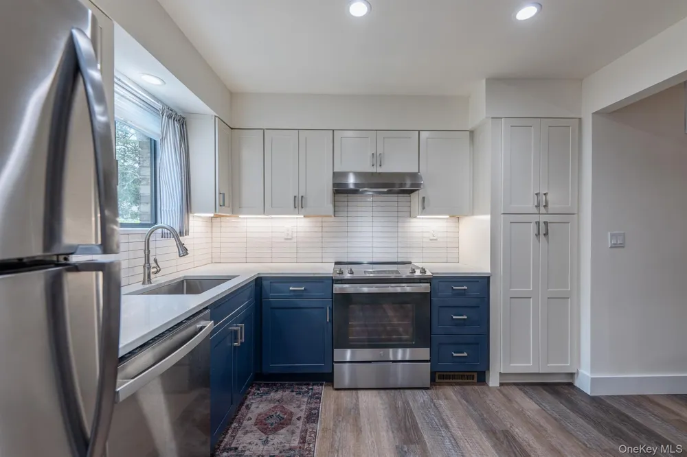 303 Village Court Kingston, NY 12401