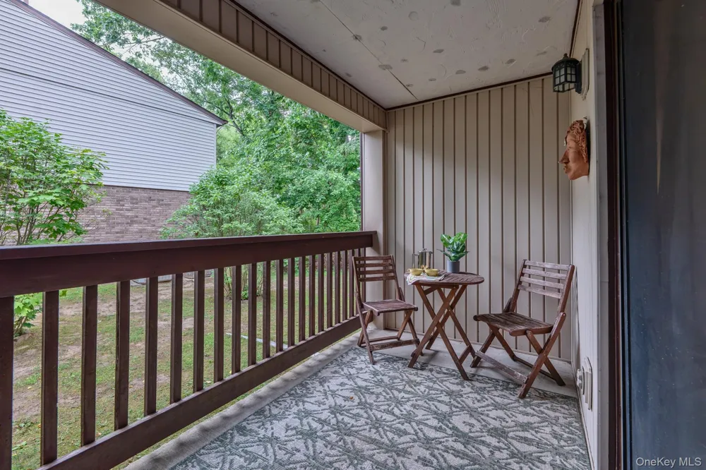 303 Village Court Kingston, NY 12401