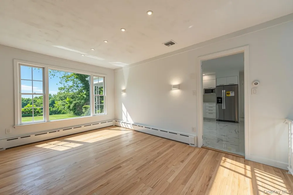 3 South Run Cold Spring Harbor, NY 11724