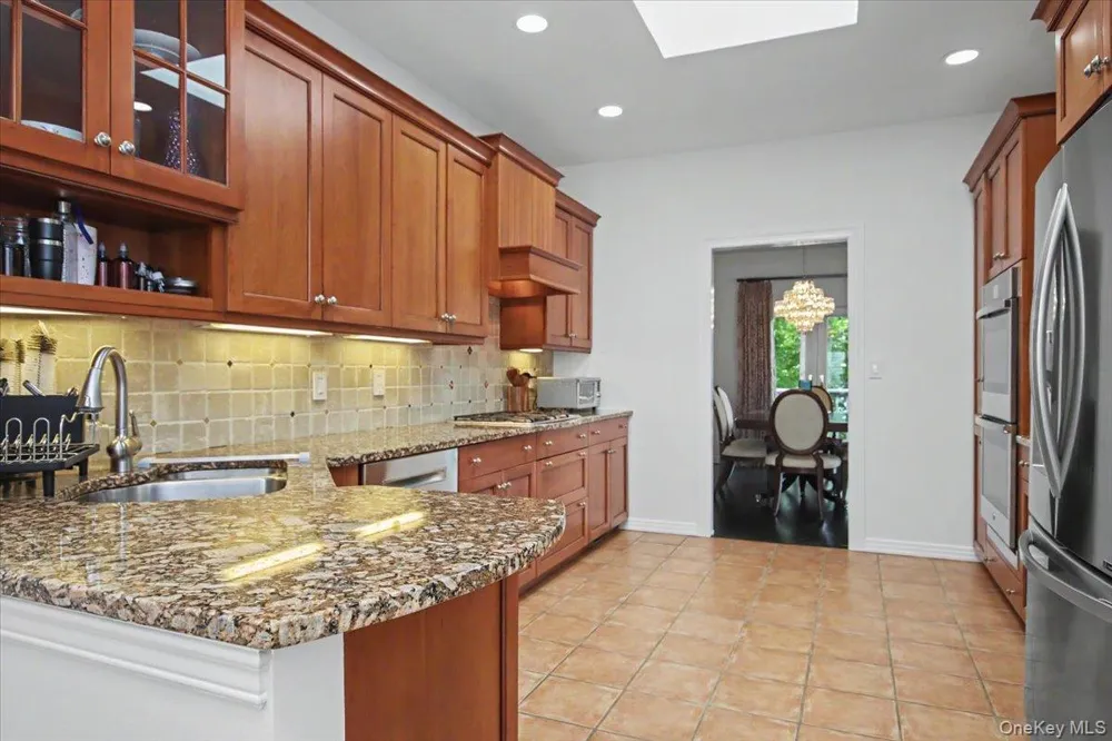 32 Beechwood Way Briarcliff Manor, NY 10510