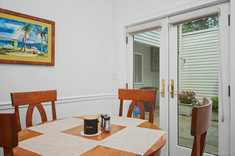 32 Beechwood Way Briarcliff Manor, NY 10510