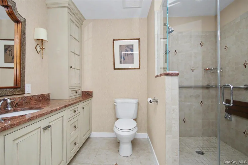 32 Beechwood Way Briarcliff Manor, NY 10510