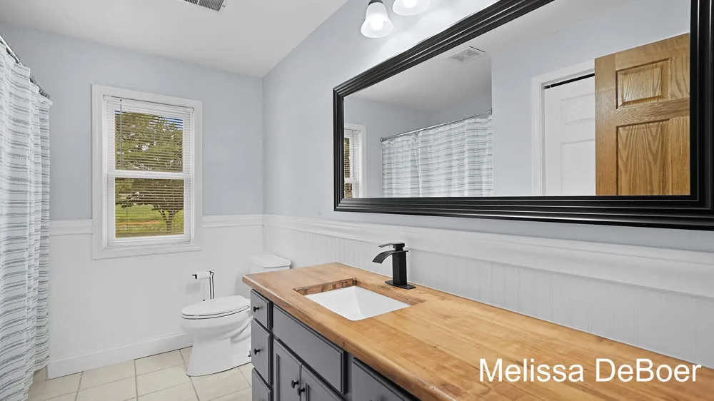 1507 Joseph Lane Hudsonville, MI 49426