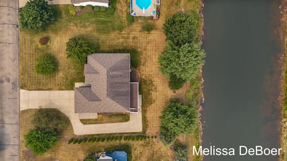 1507 Joseph Lane Hudsonville, MI 49426