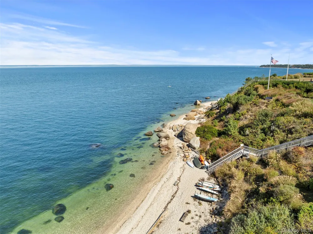 90 Caiola Court Greenport, NY 11944