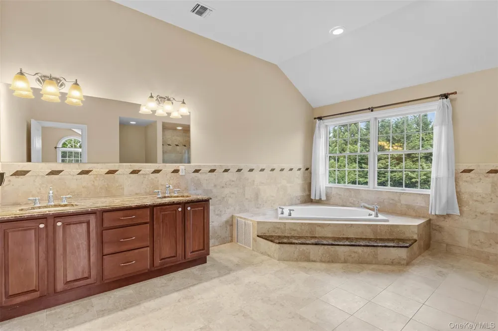 90 Caiola Court Greenport, NY 11944