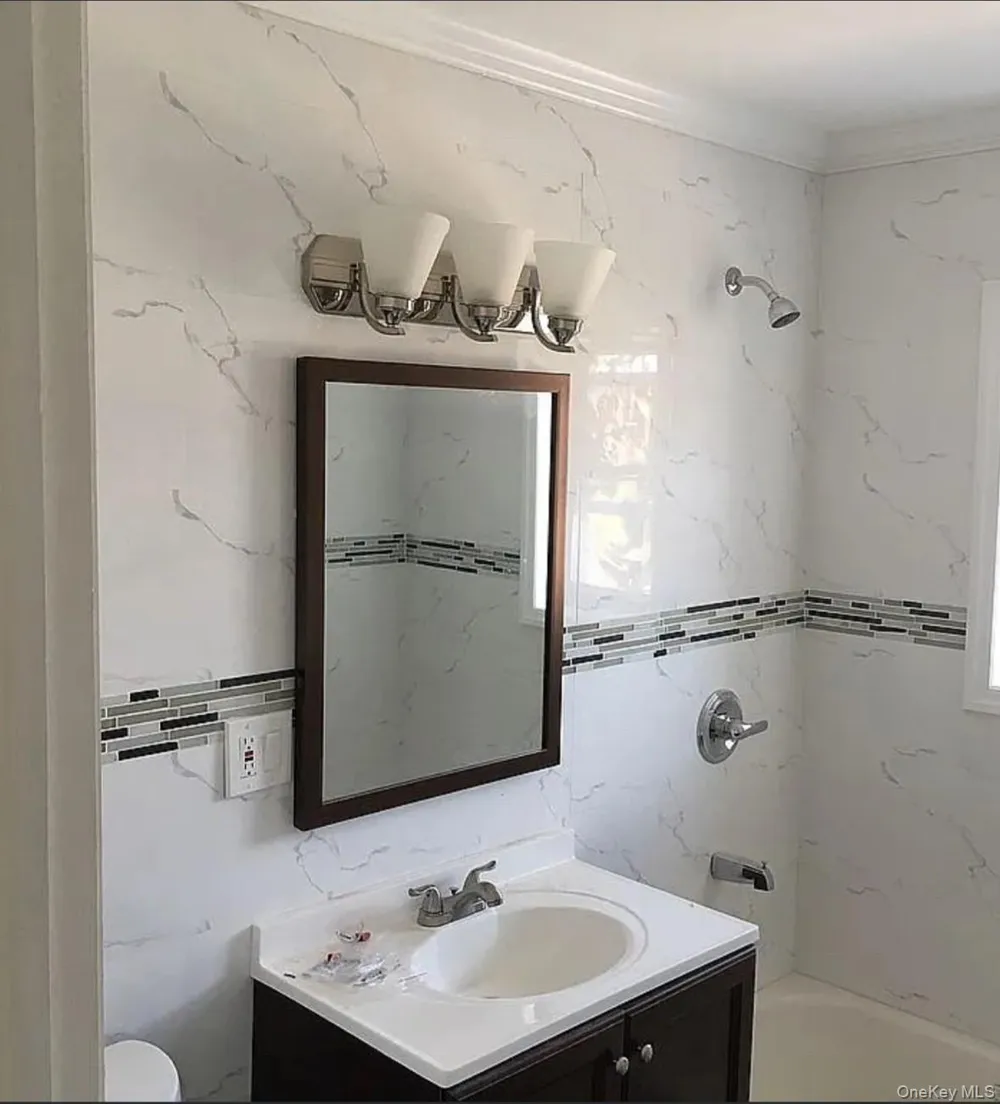177-41 Leslie Road Jamaica, NY 11434
