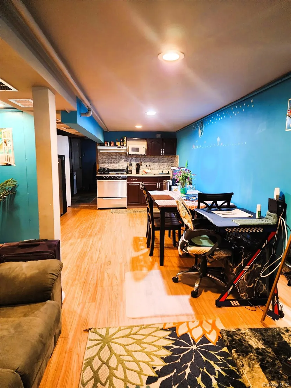 188-62 120th Road Saint Albans, NY 11412