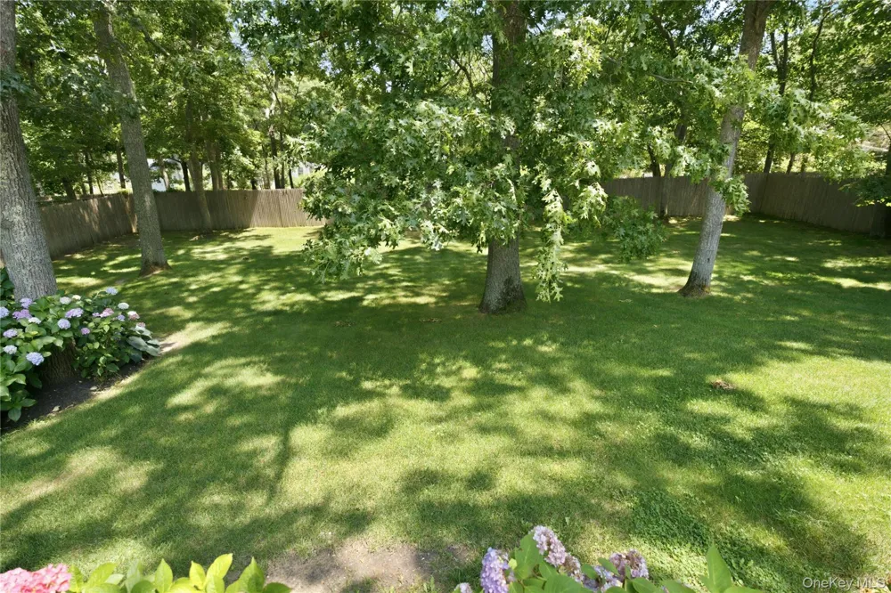 5 Columbine Avenue Hampton Bays, NY 11946