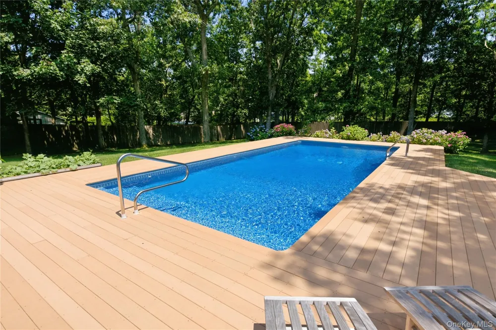 5 Columbine Avenue Hampton Bays, NY 11946