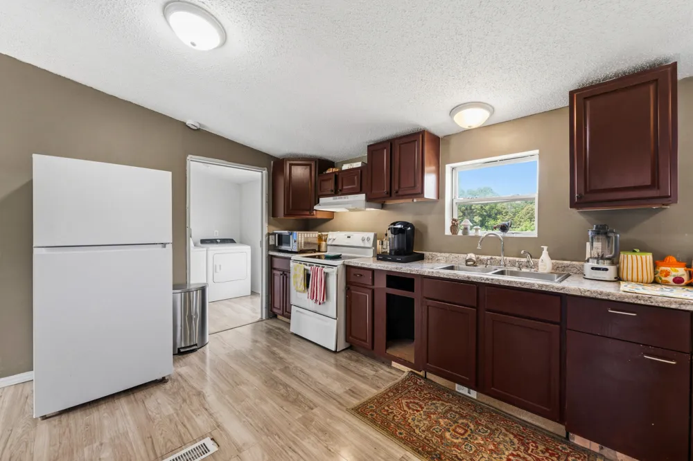 1092 61st Street Casco Township, MI 49450